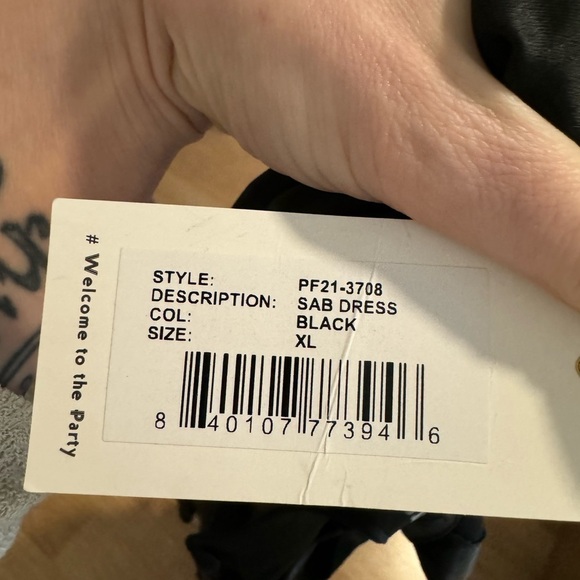 RETROFETE Silky Satin Black Sab Dress Size XL NWT - Picture 7 of 7